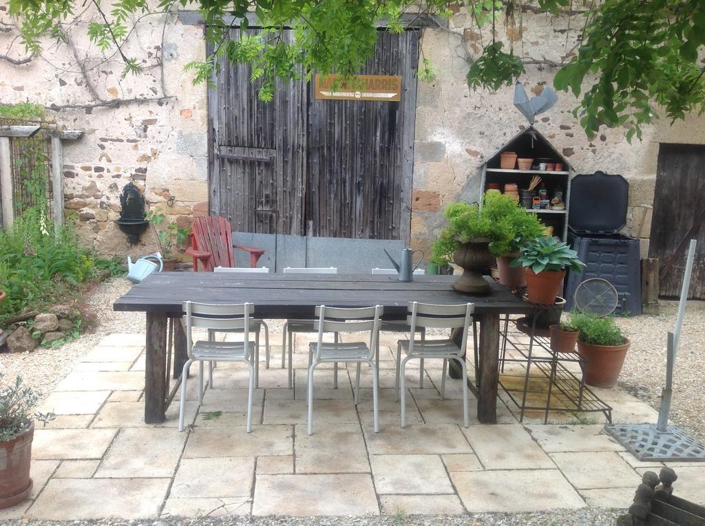 Avec Plaisir Bed & Breakfast Saint-Plaisir Exterior photo